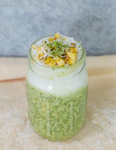 matcha oat parfait